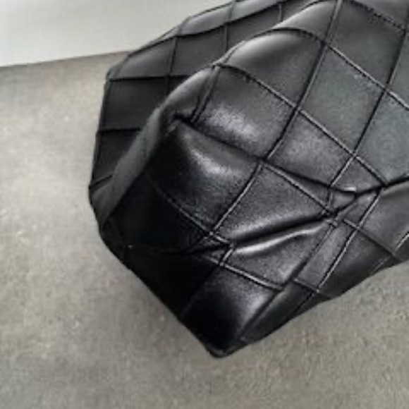 TORY BURCH FLEMING SOFT HOBO BAG - Picture 9 of 16